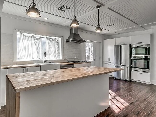 Photo - 1820 NW 37th St