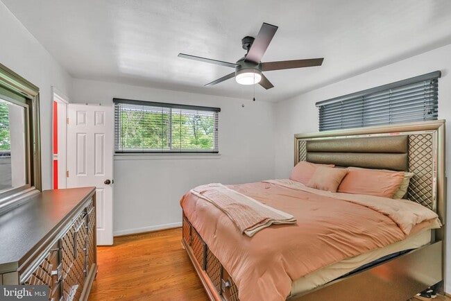 Photo - 7310 Wessex Dr