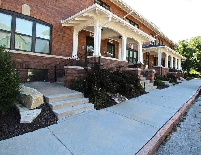 Photo - 1011 S 30th Avenue