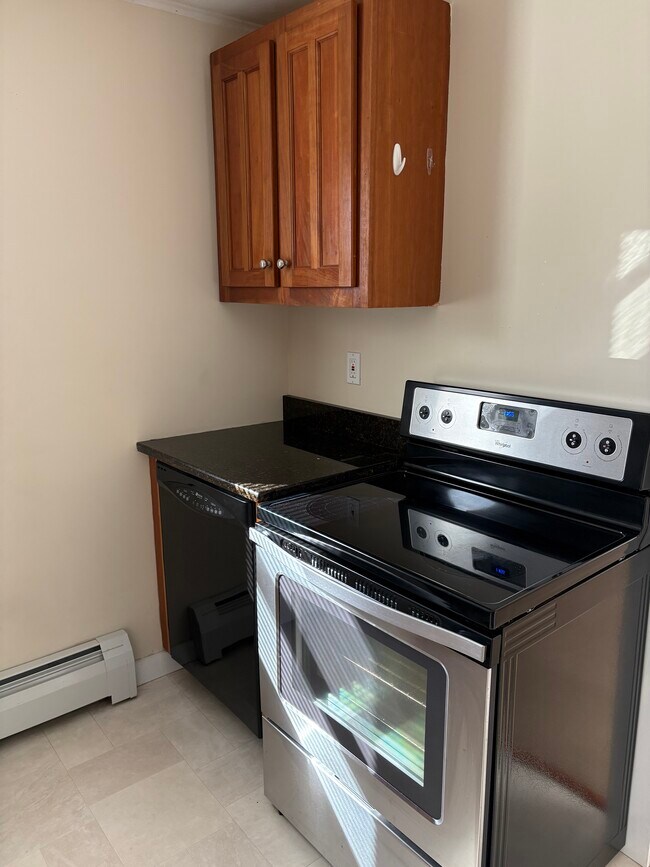 Photo - 94 Main St Unidad 94A Main St