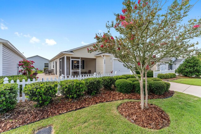 Photo - 1382 Viola Ct