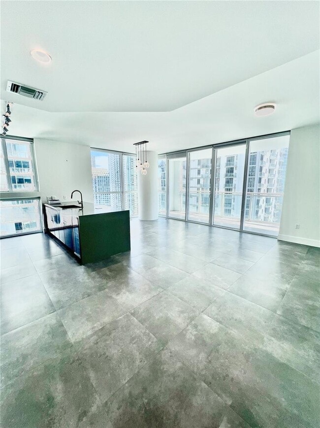 Building Photo - 1080 Brickell Ave Unit 2508