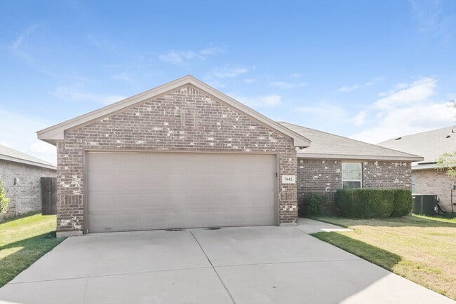 Photo - 7645 Hollow Point Dr