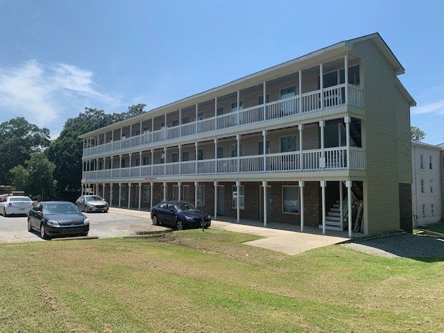 Building Photo - 411 E 5th St Unit 2