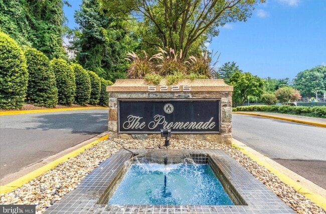 Photo - 5225 Pooks Hill Rd Unit 1219N