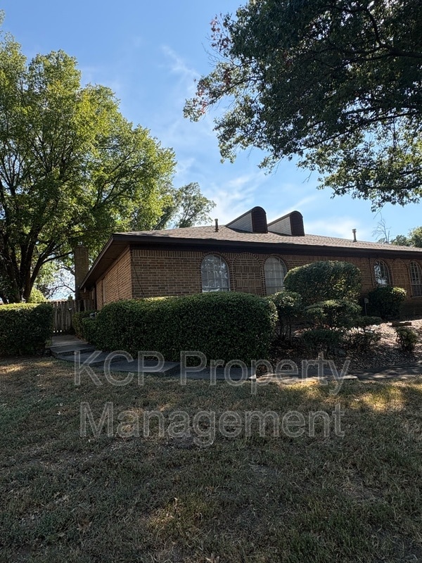 Building Photo - 4902 S U St