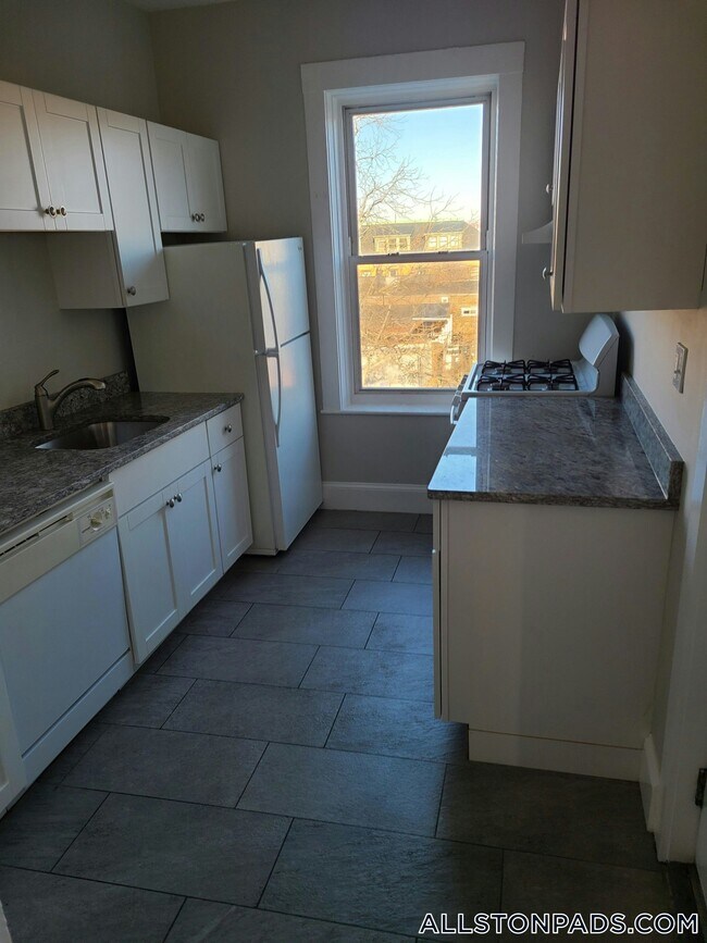 Photo - 4 Farrington Ave Unidad 6