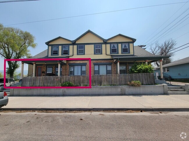 Building Photo - 315 W Halliday St Unit 3 Rental