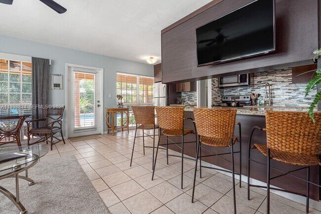 Photo - 2033 NE 33rd Ave Unit 3