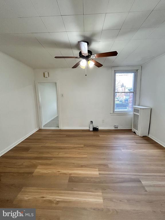 Photo - 5828 N American St