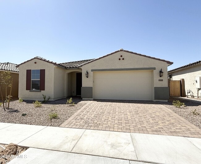 Building Photo - 17017 W Shangri La Rd Rental