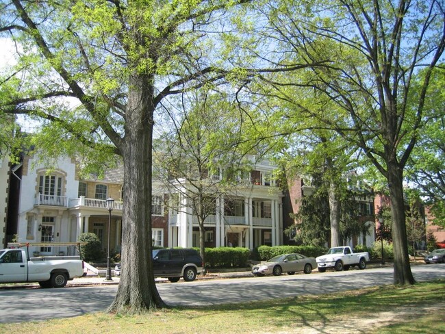 Photo - 3009 Monument Ave House