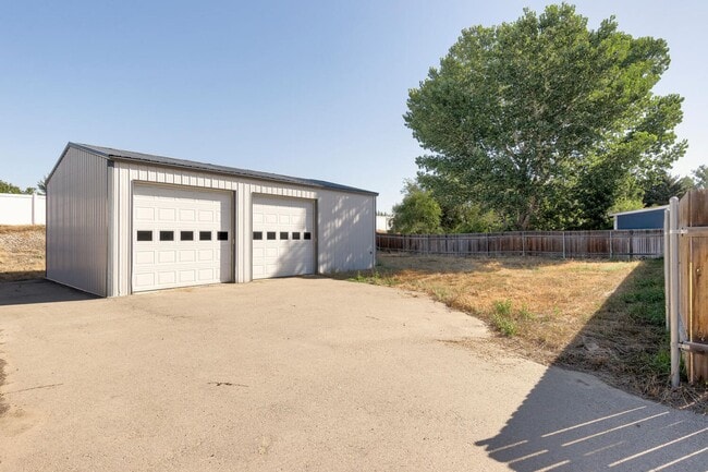 Photo - 10934 W Camas St