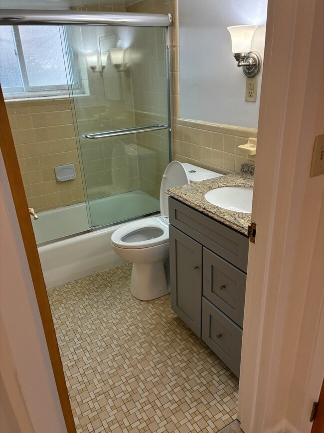 Photo - 7 Berry St Unit 1