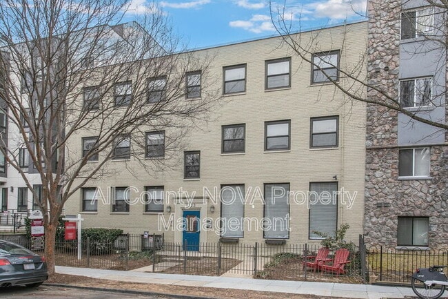 Photo - 1323 K St SE Unit 102