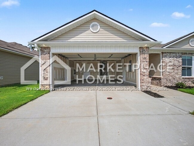 Photo - 1721 Amber Ave