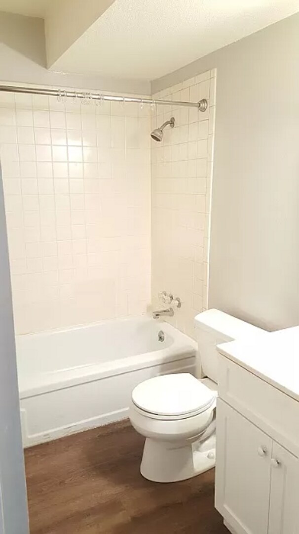 603 21st Ave Pl Coralville, IA 1BR 1bath... Rental House Rental in