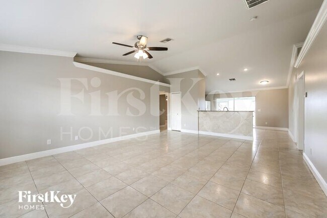 Photo - 1839 NW 19th Pl
