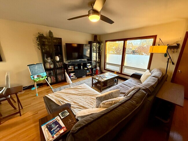 Photo - 150 Honness Ln