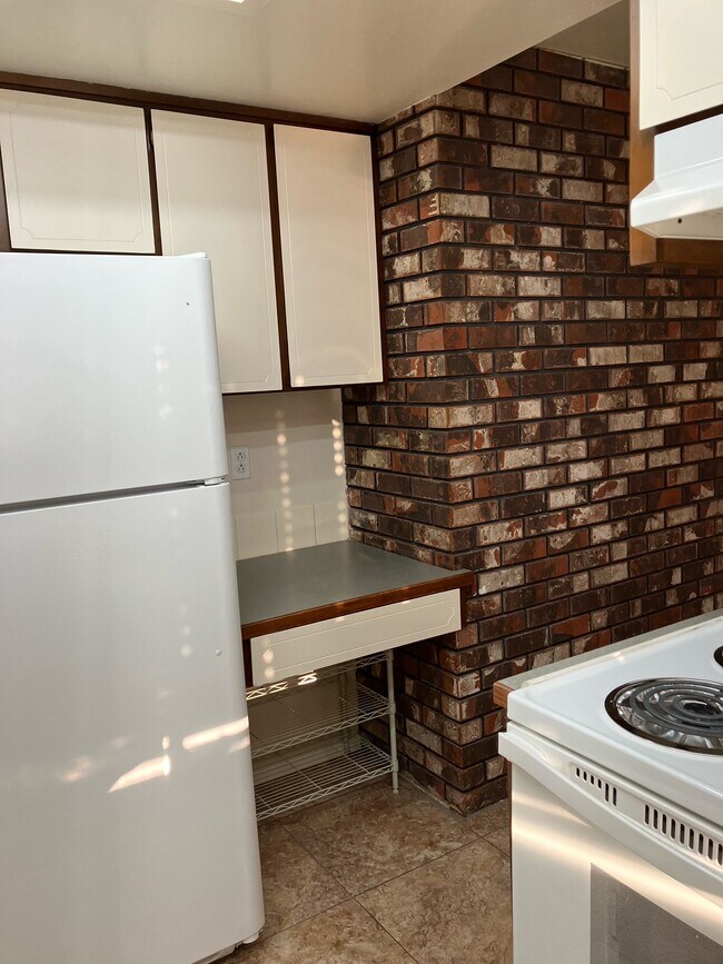 Photo - 2415 Alabama St Unit WasherDryer and Garage