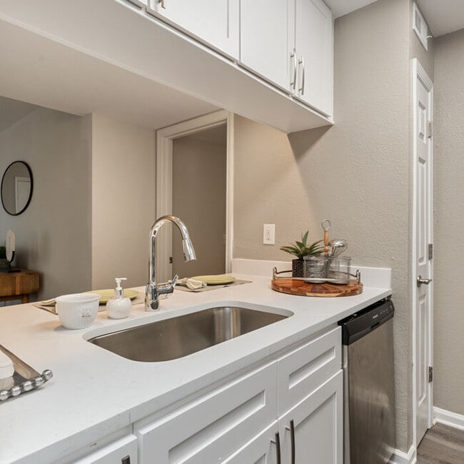 Photo - Central Pointe