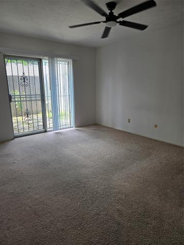 Photo - 7520 Highmont St