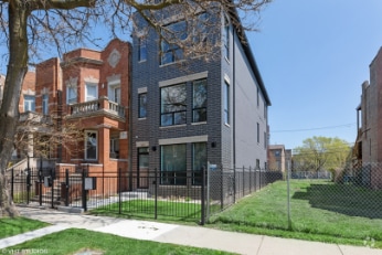 Building Photo - 4943 S Saint Lawrence Ave Unit 3 Rental