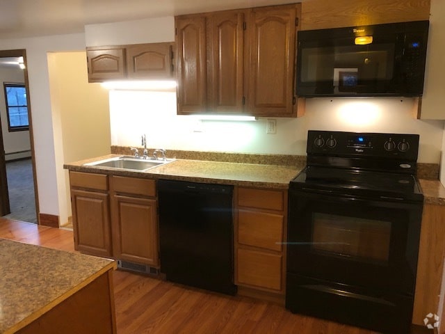 Building Photo - 312 Saint John Rd Unit 102 Rental