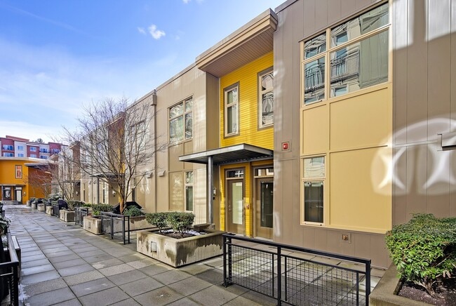 Photo - Thornton Place