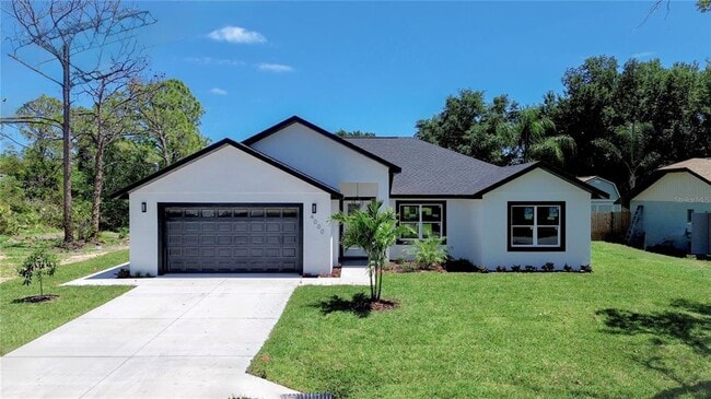 Building Photo - 4000 Garienda Ave