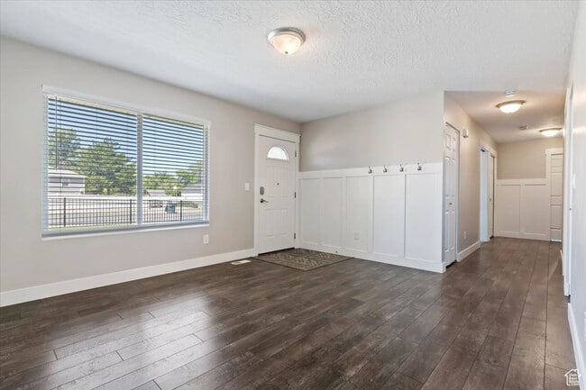 Main Entrance - 4089 S Edith Grove Ln