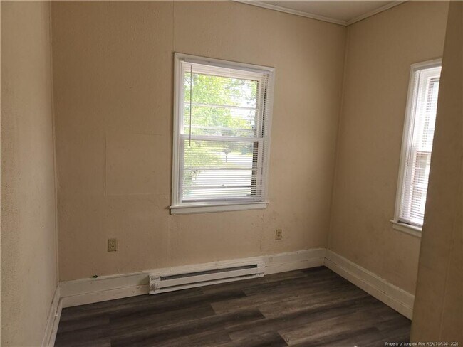 Photo - 3939 Ellison St