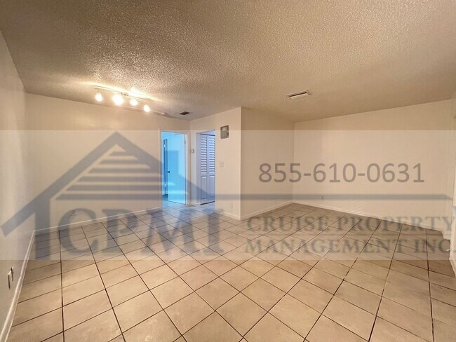 Photo - 8430 NW 40th St Coral Springs, FL 33065