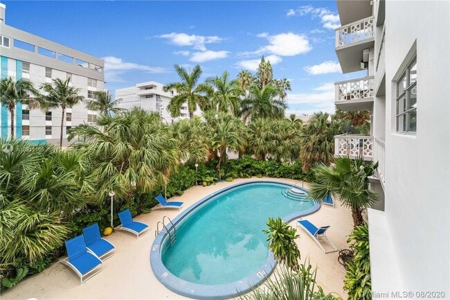 Photo - 9700 E Bay Harbor Dr