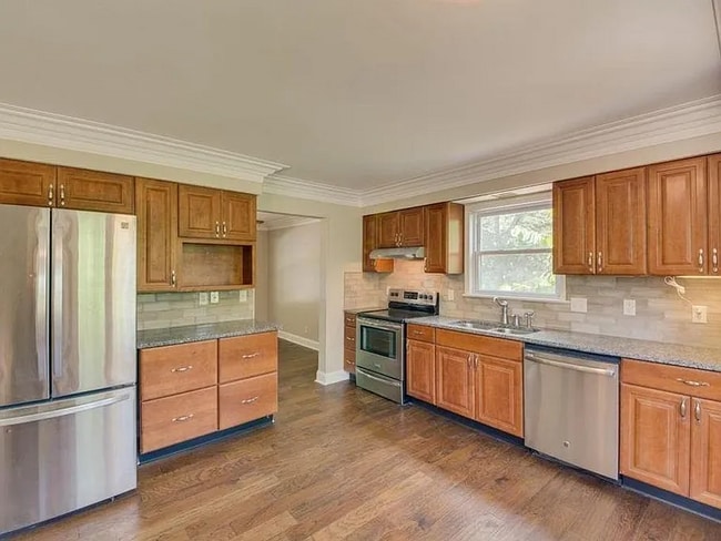 Photo - 4206 Highwood Dr