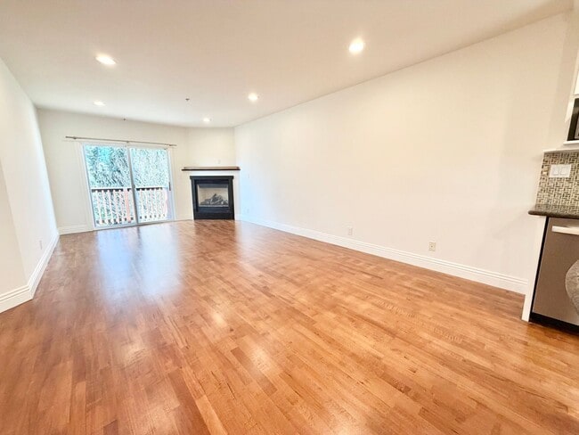Photo - 2448-2452 Geary Blvd Unidad 2452 Geary Blvd
