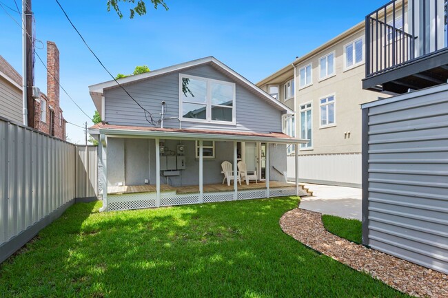 Photo - 2005 Portsmouth St