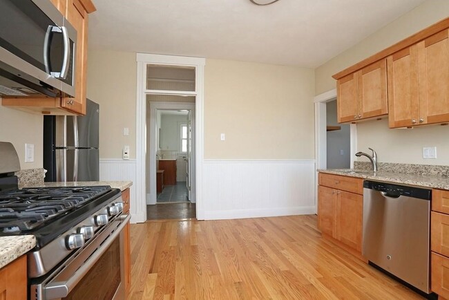 Photo - 1 Orient Ave Apartment Unit 3