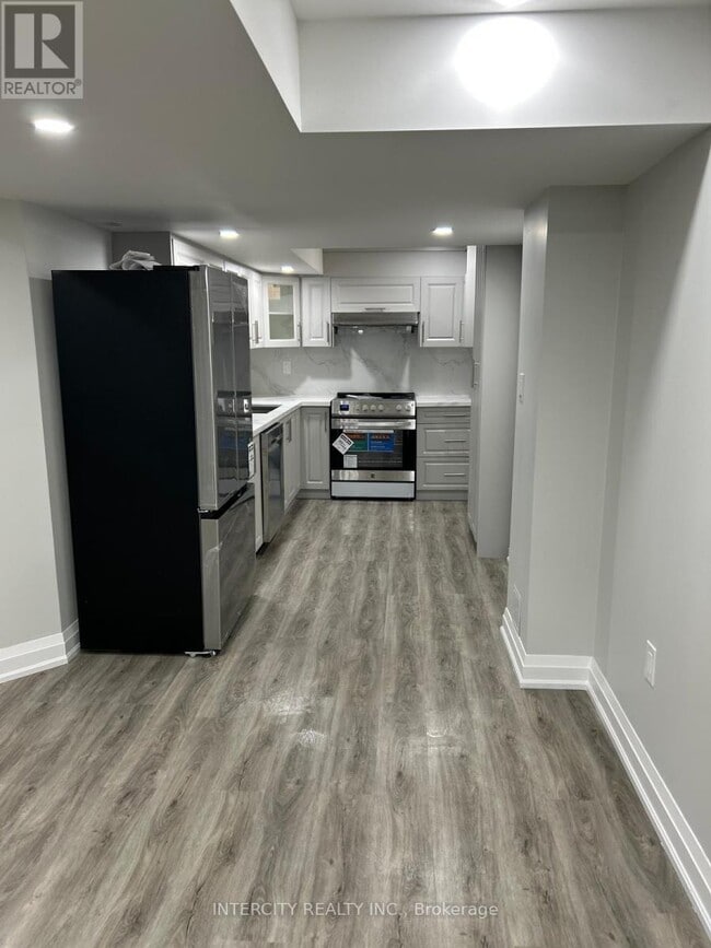 Photo - 299 Fleetwood Dr