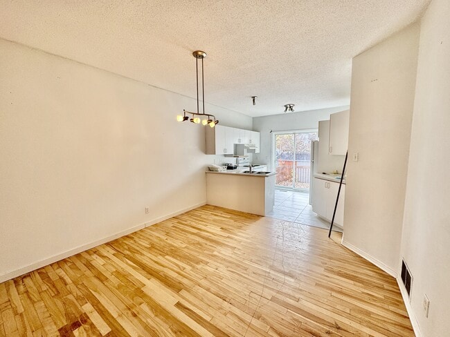 Photo - 163 Rue des Boulonnais Unit 7