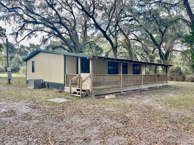 Photo - 36059 Atkinson Ln House