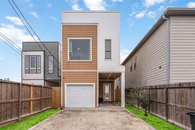 Photo - 14108 Bridgeport Rd