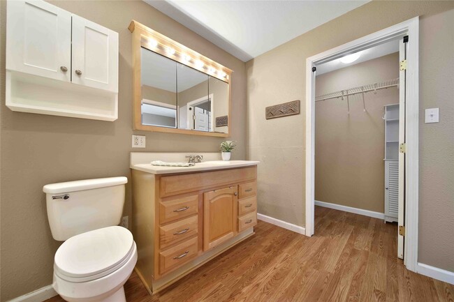 Photo - 27016 FM2978