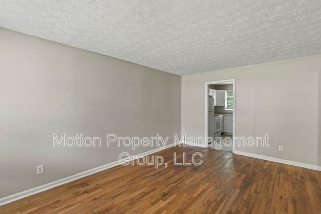 Photo - 1595 Carlisle St NW