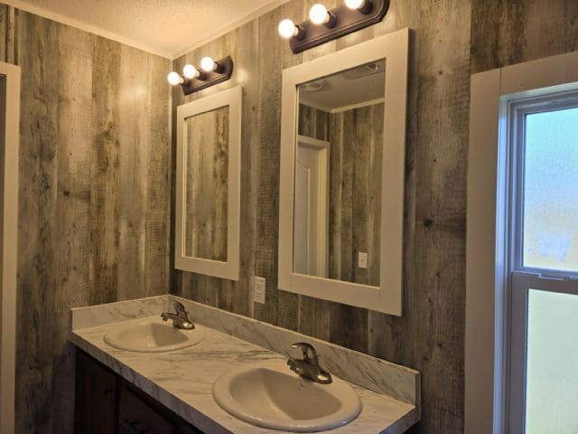 Photo - 66 Stebbins Dr