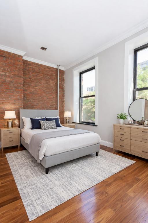 Photo - 16 E 116th St Unidad 2C