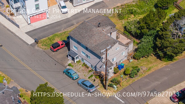 Photo - 537 SW 32nd St