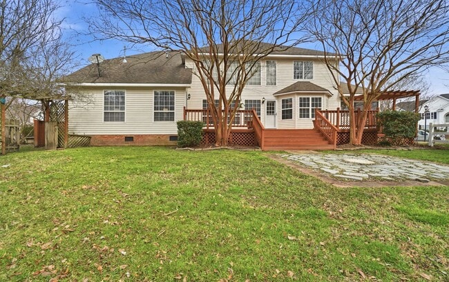 Photo - Freshly Renovated & Ready NOW! A First-Time Rental in Castleton! Pet Friendly - Fenced Yard - Gre...