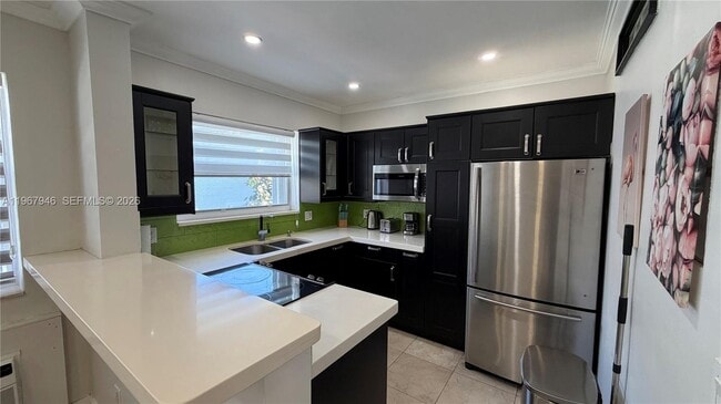 Photo - 10004 E Bay Harbor Dr Unidad 8