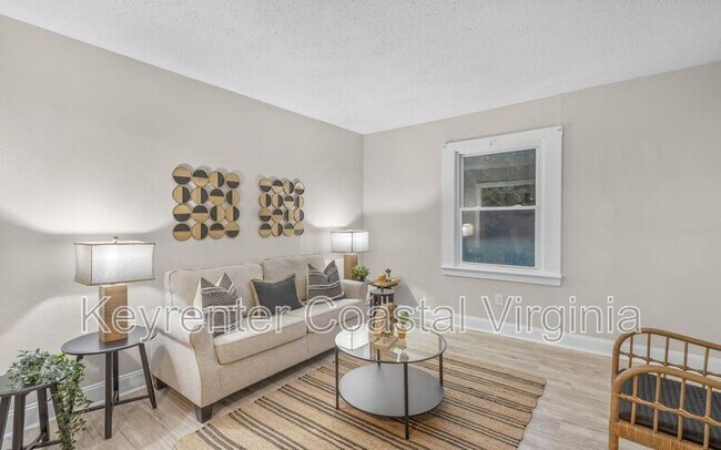 509 Ryland St Unit B